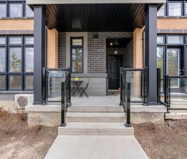 For Lease - 1 Bond Crescent Unit# 5, Richmond Hill, Ontario - Photo 4