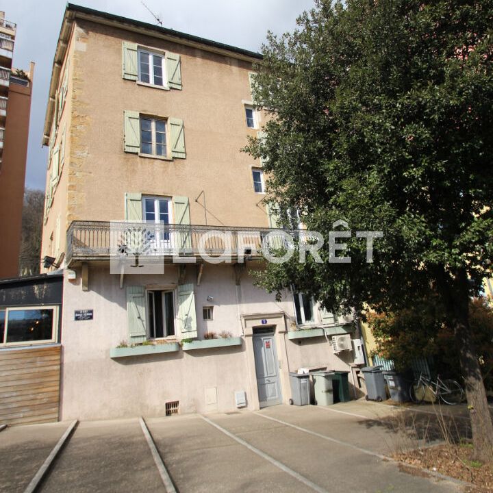 Apartment - Photo 1