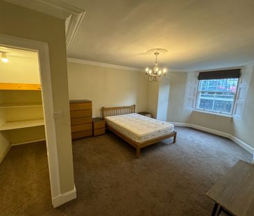 Merchiston Avenue, Merchiston, Edinburgh, EH10 4NU - - Photo 1