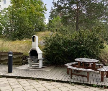 Skyllbergsgatan, Bandhagen - Photo 2