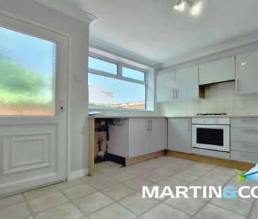 2 bedroom end of terrace house to rent - Photo 6