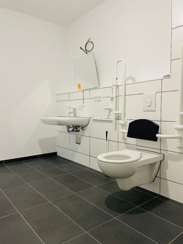 Mietwohnung in Nürnberg - Große 1-Zimmer Wohnung mit Terrasse und Einbauküche - Photo 5