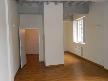 Location - Appartement - 2 pièces - 65.00 m² - montauban - Photo 2