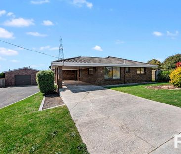 Low maintenance home in Ambleside - Photo 1