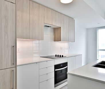 For Lease - 2 Red Squirrel Lane Unit# 203, Richmond Hill, Ontario - Photo 3