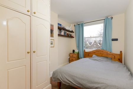 Belgrave Gardens, St Johns Wood, London, NW8 - Photo 3
