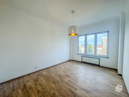 Appartement te huur - Photo 1