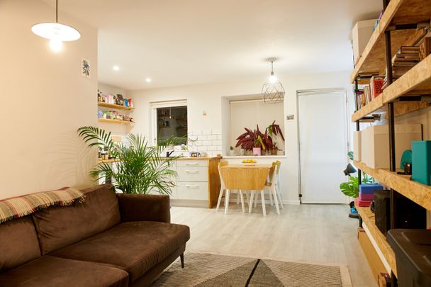 1 Bed Flat, Bakers Hill, E5 - Photo 1