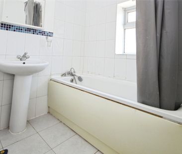 Bensham Lane, Thornton Heath, CR7 7ER - Photo 3