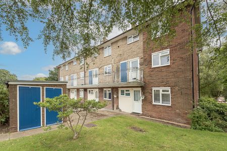 Available unfurnished from 19/12/2025 - Photo 4