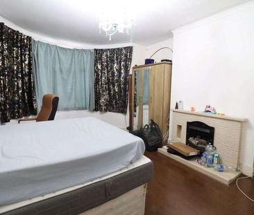 Hillside Drive, Edgware, Middlesex, HA8 - Photo 6