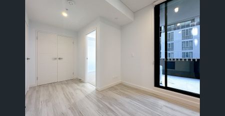 Brand-new luxury 1 Bedroom apartment in the heart of Gosford - Photo 3