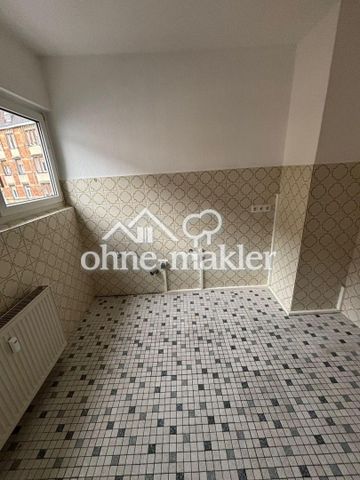 Helle und stilvolle 1-Zimmer-Wohnung mit EBK und Balkon - Photo 5