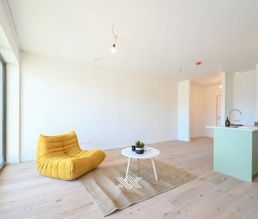 Appartement te huur - Photo 1