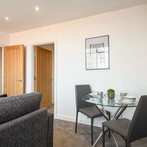 2 bedroom apartment to rent - Photo 2