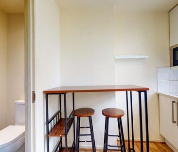 Studio to rent - Photo 5