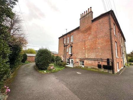 Anglesey Road, Gosport, PO12 - Photo 5