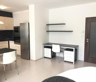 Pronájem bytu 1+kk 42 m2 - Фото 5