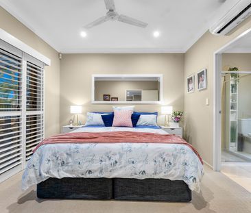 Immaculate Home in a Fantastic Location - Photo 6