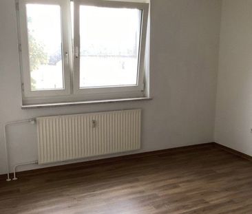 Gemütliche 2-Zi.-Whg. mit neuem Bad und sonnigem Balkon - Foto 1