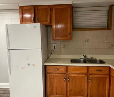 For Lease - 7114 Chigwel Court Unit# Bsmt, Mississauga, Ontario - Photo 6