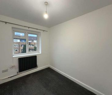 Banbury Road, Manchester, M23 - Photo 1