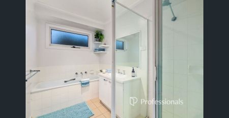 Easy Maintain Family Home - Photo 4