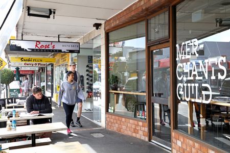 227/801 Centre Rd, Bentleigh East VIC 3165 - Apartment For Rent | Domain - Photo 2