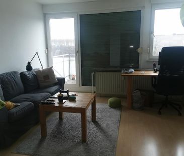 Schicke, großzügige 2-Zimmerwohnung mit gemütlichem Balkon in Niede... - Photo 1