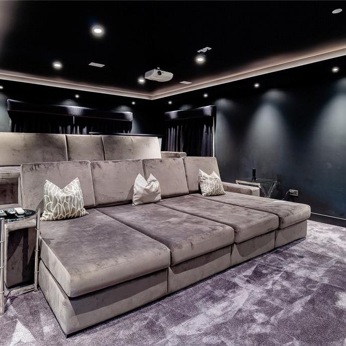 6 bedroom detached house to rent - Photo 1