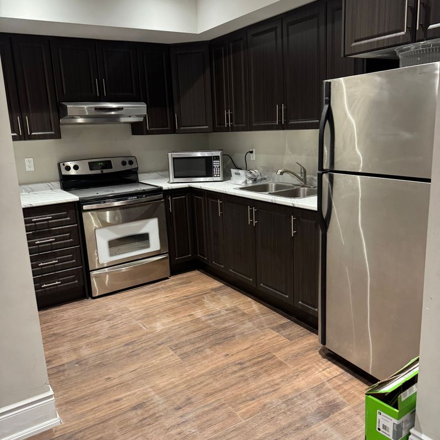 For Lease - 26 Cloverhaven Road Unit# Bsmt, Brampton, Ontario - Photo 1