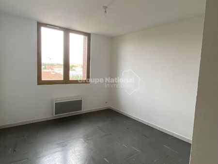 Appartement T3 de 65m2 avec balcon Carpentras, - Photo 3