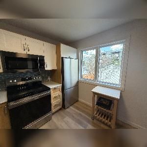 3 Bed 1 Bath For Rent Parkallen Edmonton - Photo 5