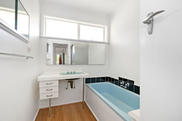 57 Shandon Street, Mornington. - Photo 1