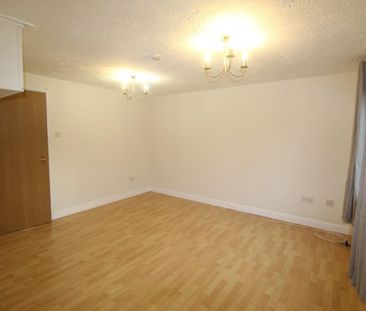 2 bedroom House To Let - Photo 4