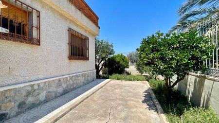 3 room luxury House for rent in Redován, Spain - Photo 3