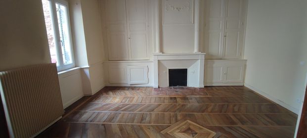 Location Appartement 5 pièces 175m² BRIOUDE 43100 - Photo 1