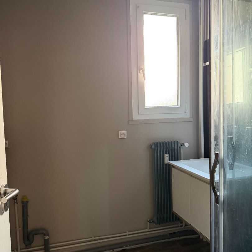 T4 - proche centre ville - Photo 1