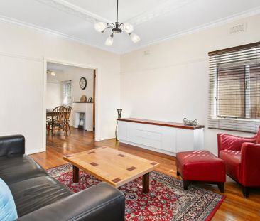 LIGHT FILLED AND SPACIOUS! - Photo 3