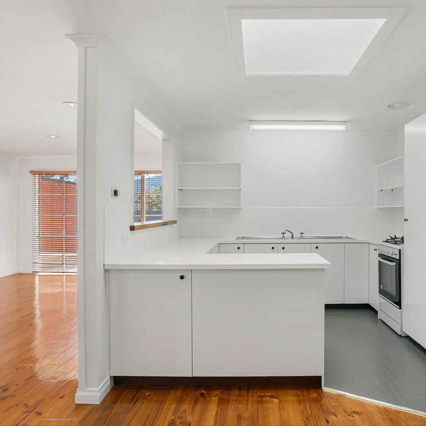 A Great Family Home! - Photo 1