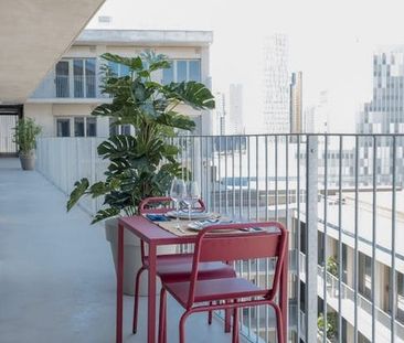 Avinguda dEduard Maristany, Sant Adrià de Besòs, Catalonia 08930 - Photo 6