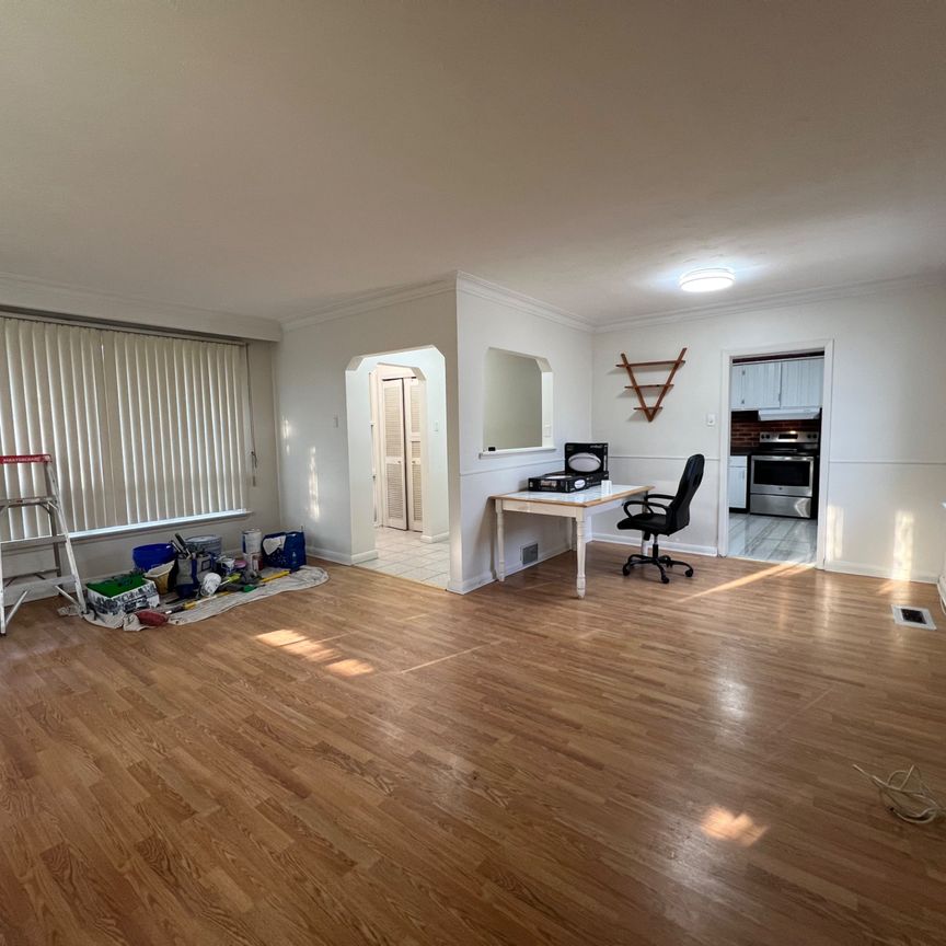 For Lease - 23 Glos Avenue Unit# Main Floor, Toronto, Ontario - Photo 1