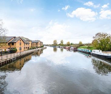 Riverside Close, Clapton, E5 - Photo 3