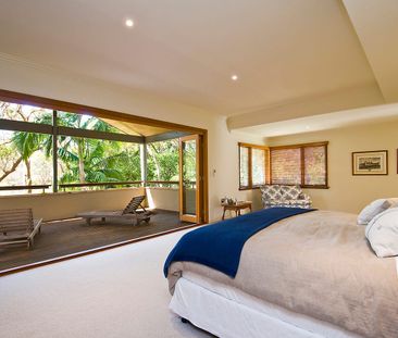 Pavilion Style Home with Pool Adjacent to Avalon Village - Photo 2