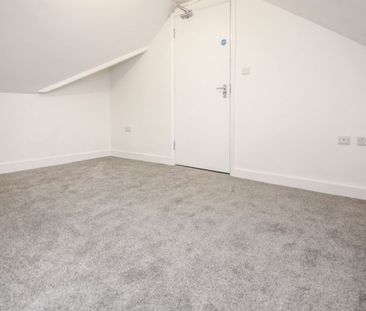 Old Christchurch Road, Bournemouth - Photo 2