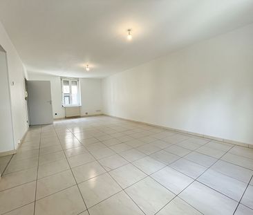 Location Appartement 3 pièces 78m² HOMECOURT 54310 - Photo 3