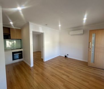 16/125 Arthur Street, Fairfield, VIC 3078 - Photo 2