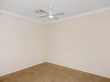 Four Bedroom Home Close to Orana Mall - Photo 4