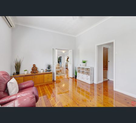 8 View Street, Nowra, NSW 2541 - Photo 1
