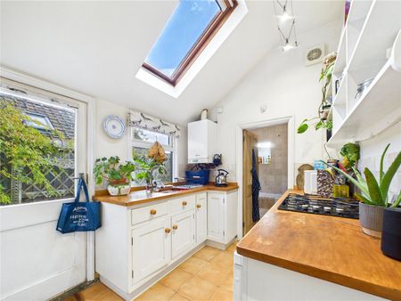 Victoria Road, Woodbridge, Suffolk, IP12 1EL - Photo 3